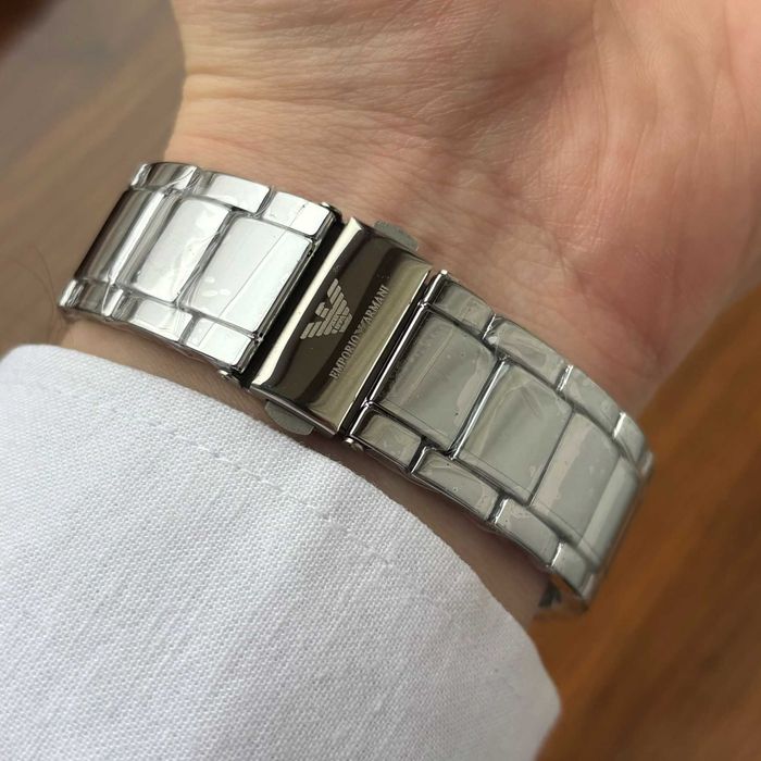 Чоловічий годинник Emporio Armani на браслеті з датою в двох кольорах