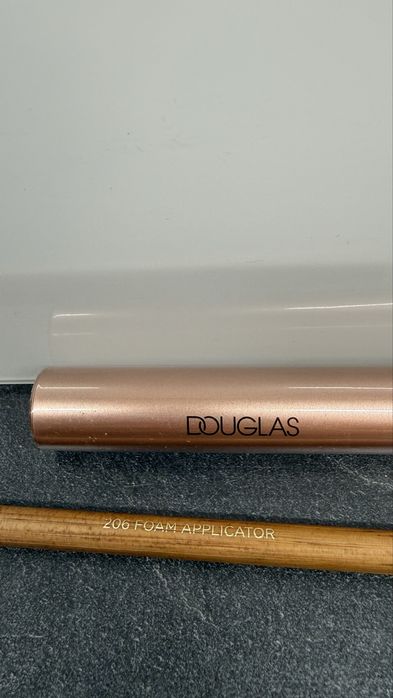 Tusz do rzęs czarny Douglas