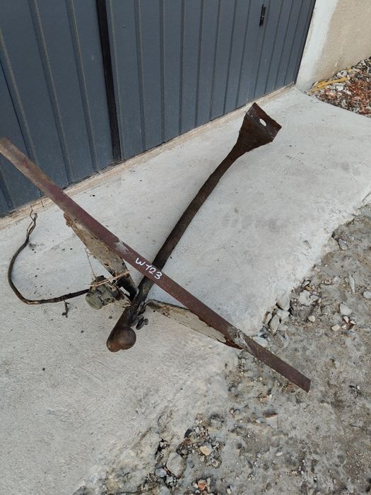 Hak holowniczy Mercedes Benz beczka 123 sedan