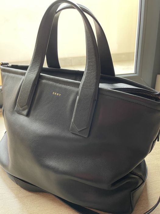 Mala pele, Cor preta DKNY