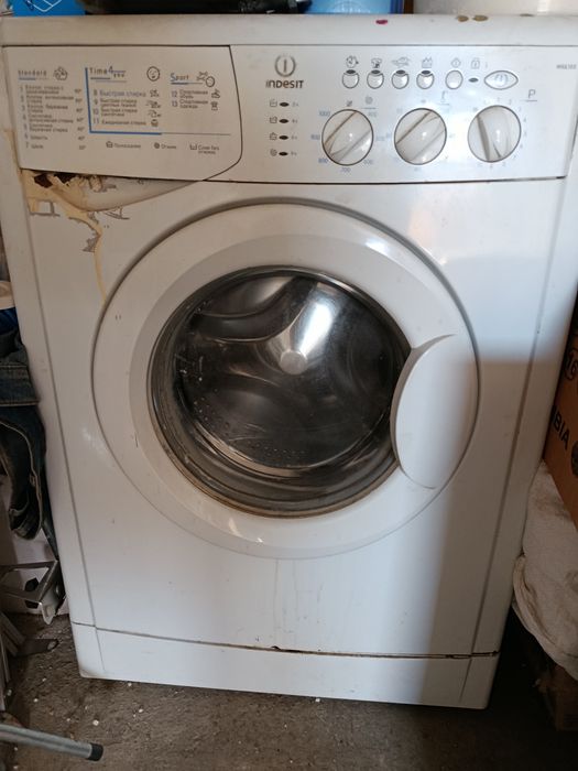 Пральна машина Indesit wisl 103