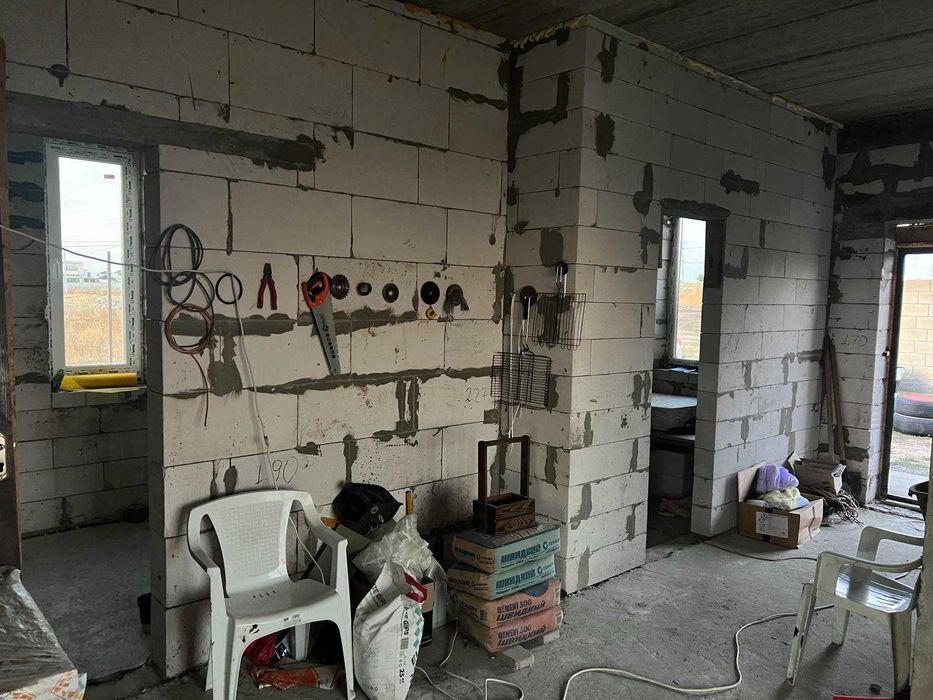 (13) Продам новий будинок в с.Прилиманське (нова нарізка).