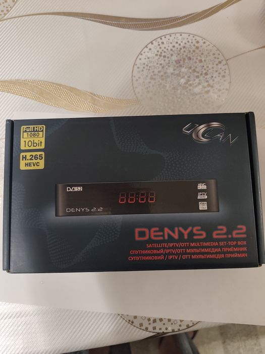 Супутниковий тюнер