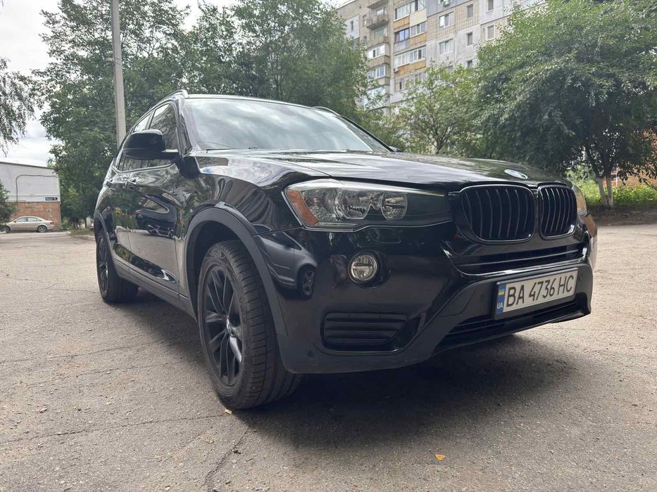 Автомобіль  БМВ 2016