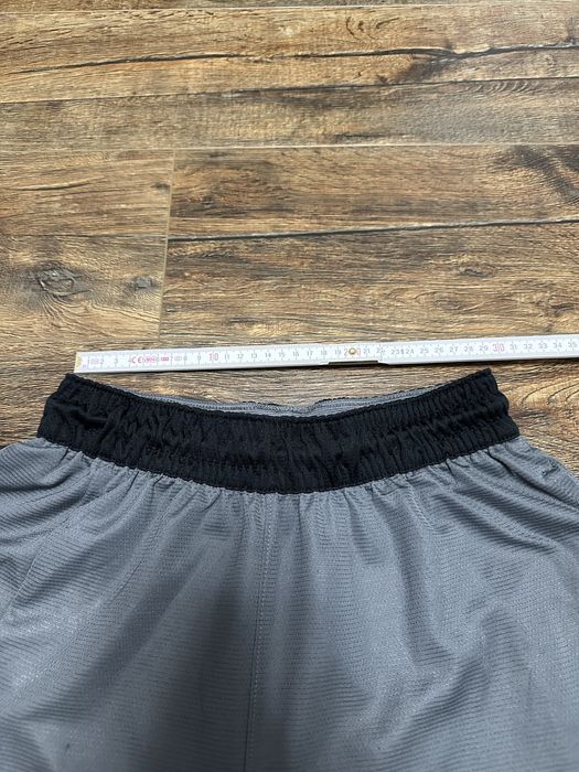 spodenki nike big swoosh