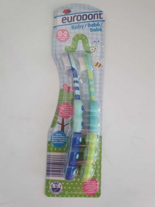 Set de 2 escovas de dentes