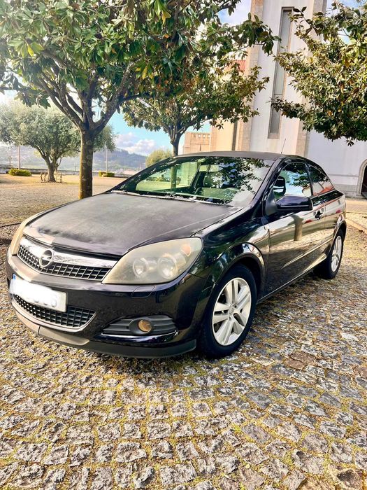 Opel Astra 1.7 GTC CDTI