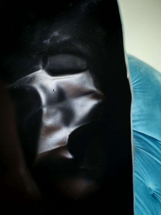 maska lateksowa LaTeX gumowa czarna  Batman uniwersalna