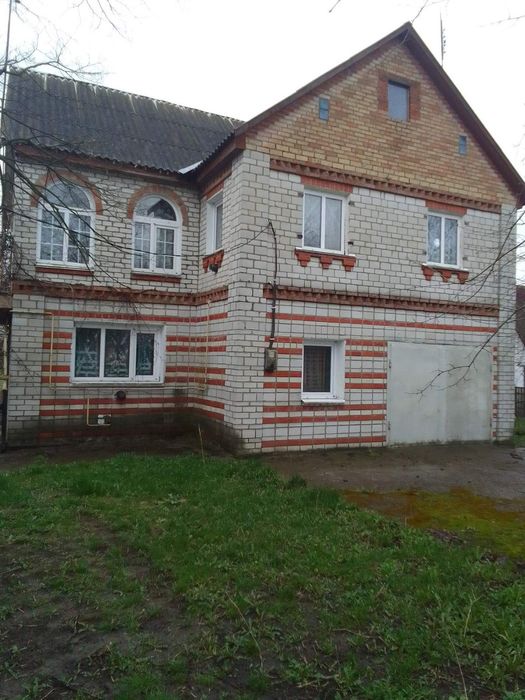 Продам будинок смт Людвинівка вул. Центральна