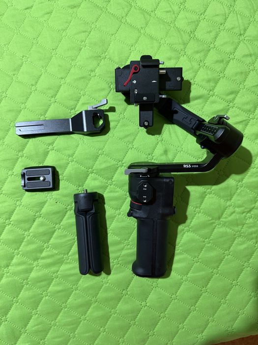 DJI RS 3 Mini – Estabilizador Gimbal – Como Novo + Caixa