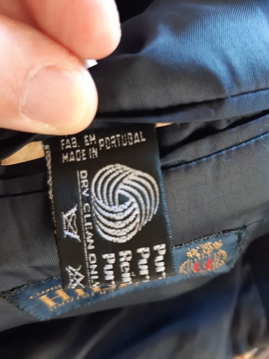 Vendo Fato de Homem de Pura Lã Virgem