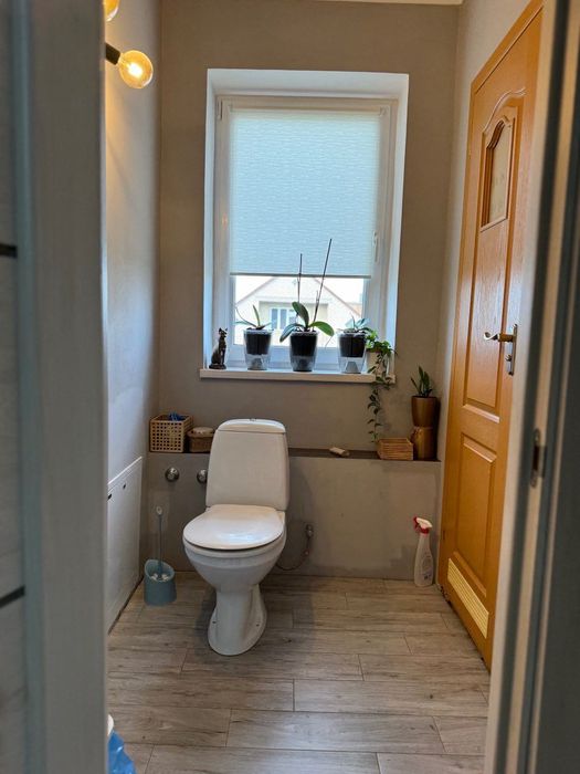 Продаж половини будинку з ремонтом в гарному районі