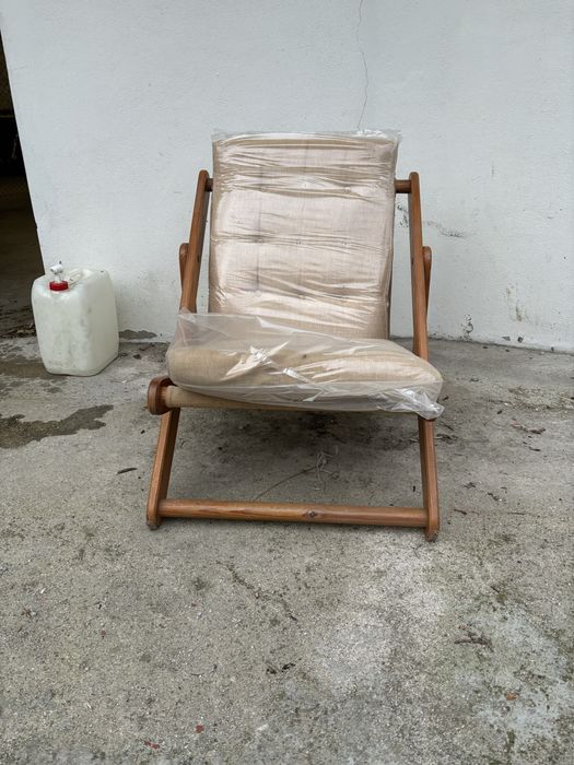 Esperguiçadeira antiga