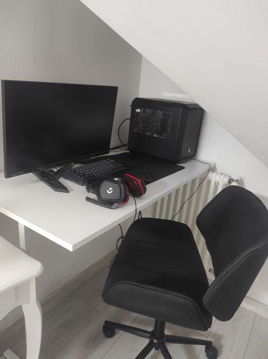 Kompletny zestaw gamingowy pc + monitor 180hz+ peryferia