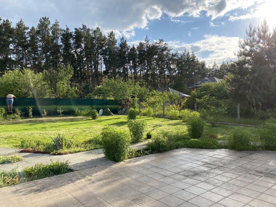 Продам будинок із дикого зрубу з ділянкою біля Києва! село Бзів