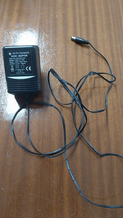 Transformador Electro Harmonix  9,6v 200mA