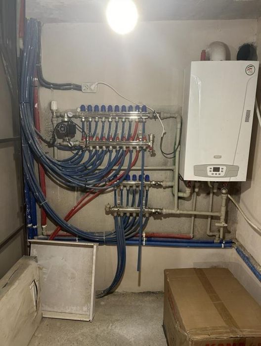 Крепкий дом с участком в пгт Таирово.(210-892)