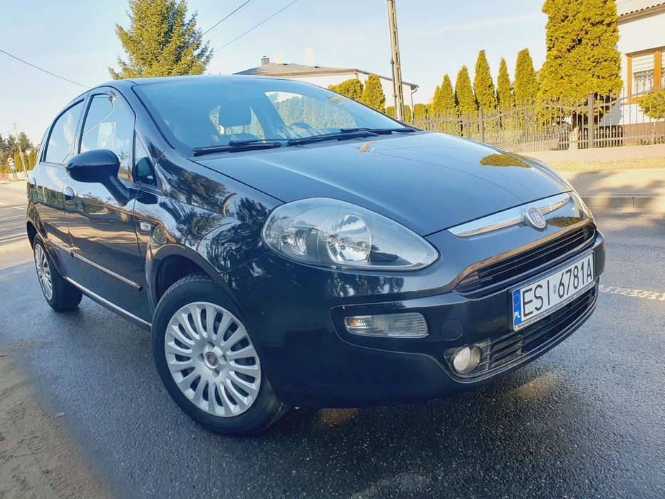 Fiat Punto Evo 1.2 Benz_5 Drzwi_154oooKm_KLIMAtyzacja_MultiFunkcja_ZADBANY_