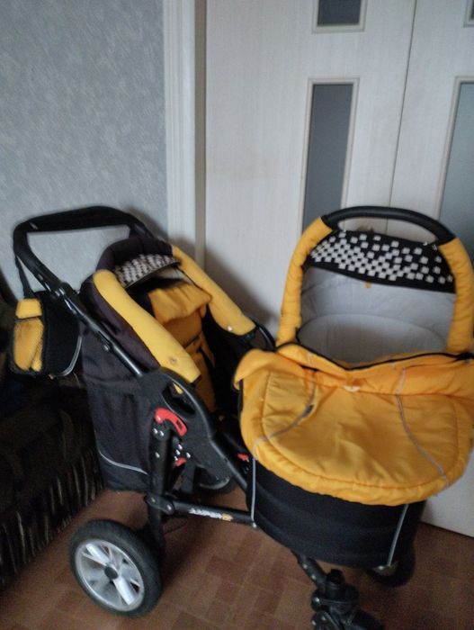 Візочок дитячий 2 в 1