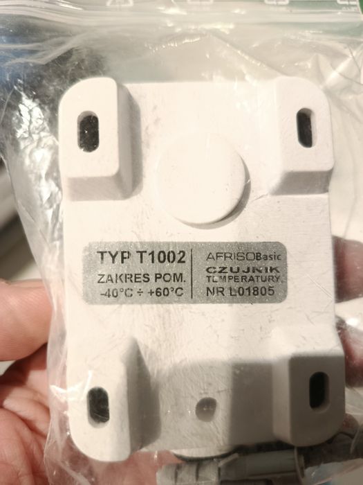 Jest to zewnętrzny czujnik temperatury AFRISOBasic typu T1002.