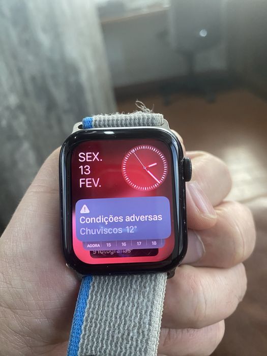 Apple Watch SE 44 mm GPS 2 Geração