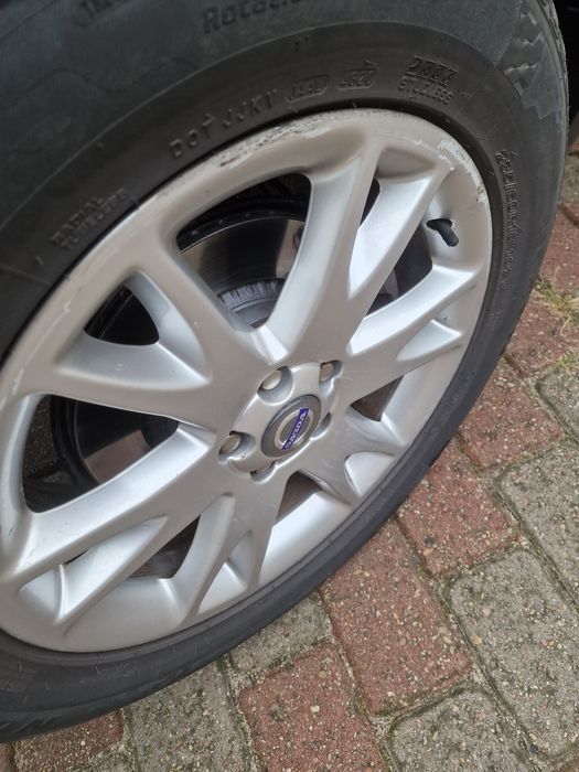 Volvo XC90 D5 185KM LIFT Xenon/Klima/ Duży Serwis