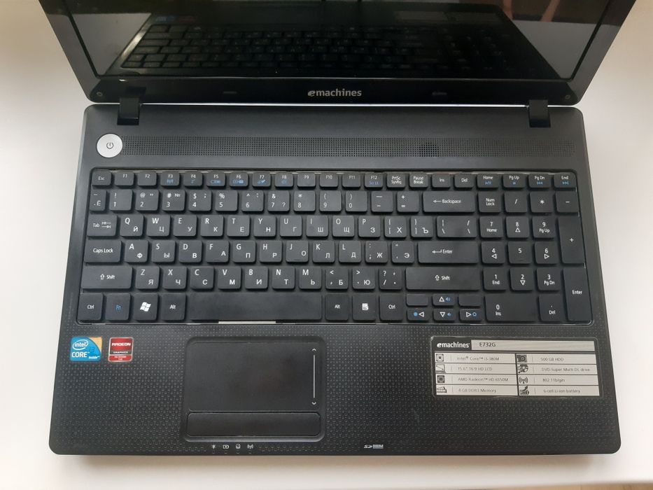 Ноутбук  Acer еmachines E732G