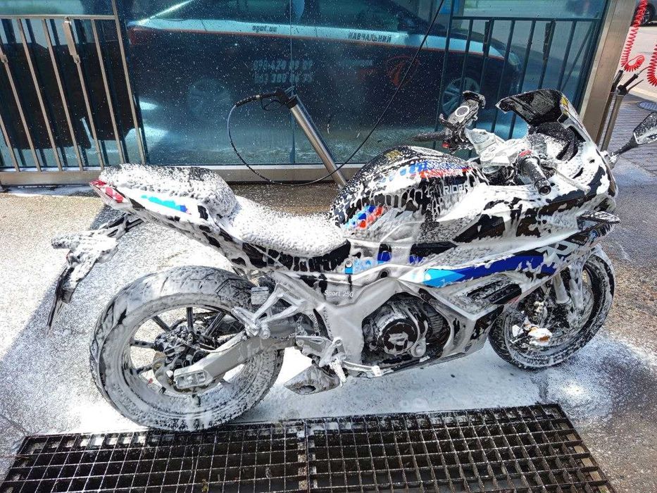 Продам мотоцикл Rider RR250CC