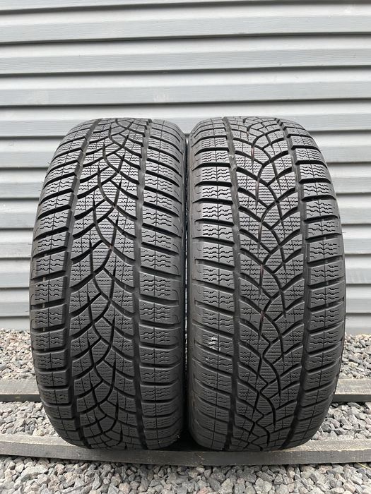 Пара зимових шин Goodyear 205/55 R16 205*55 16 Ultra Grip Perfomance GEN-1 001632