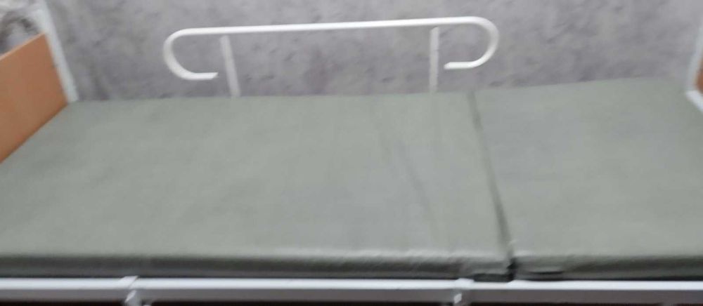 Продам медицинскую кравать.