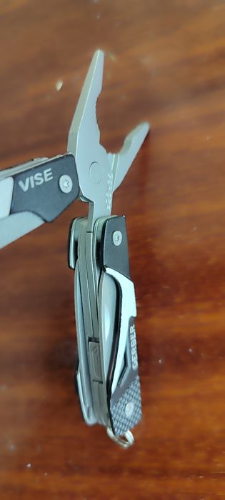 Мультітул  пасатіжи гербер і ніж набір