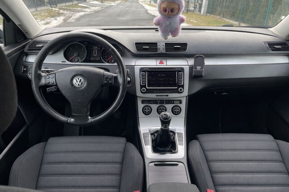 Volkwagen Passat B6 2.0TDI CommonRail 140KM BiXenon Hak Alu!