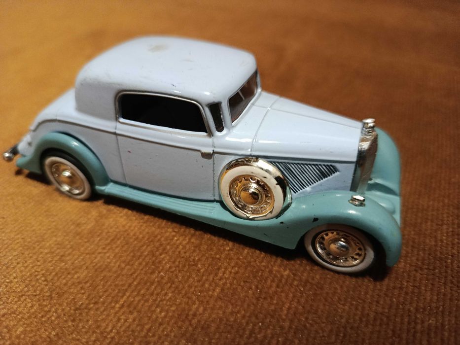 model samochodu Panhard Cabrio 1935 niebieski