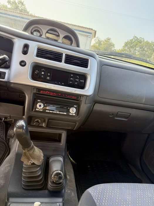Mitsubishi L200 Strakar 4x4 Cabine Dupla