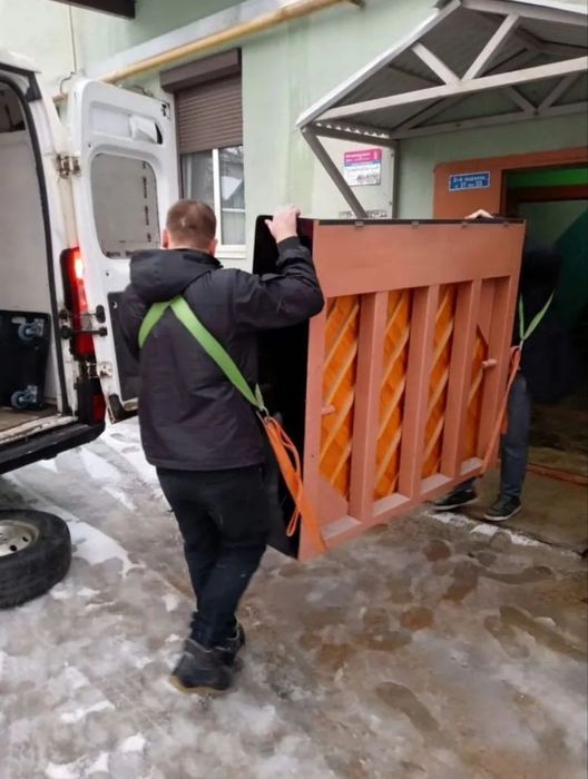 Грузчики,  услуги грузчиков,  занос стройматериалов, доставка груза