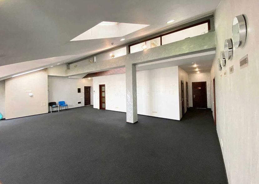 Продаж 260 кв.м. вул.Щекавицька  30/39