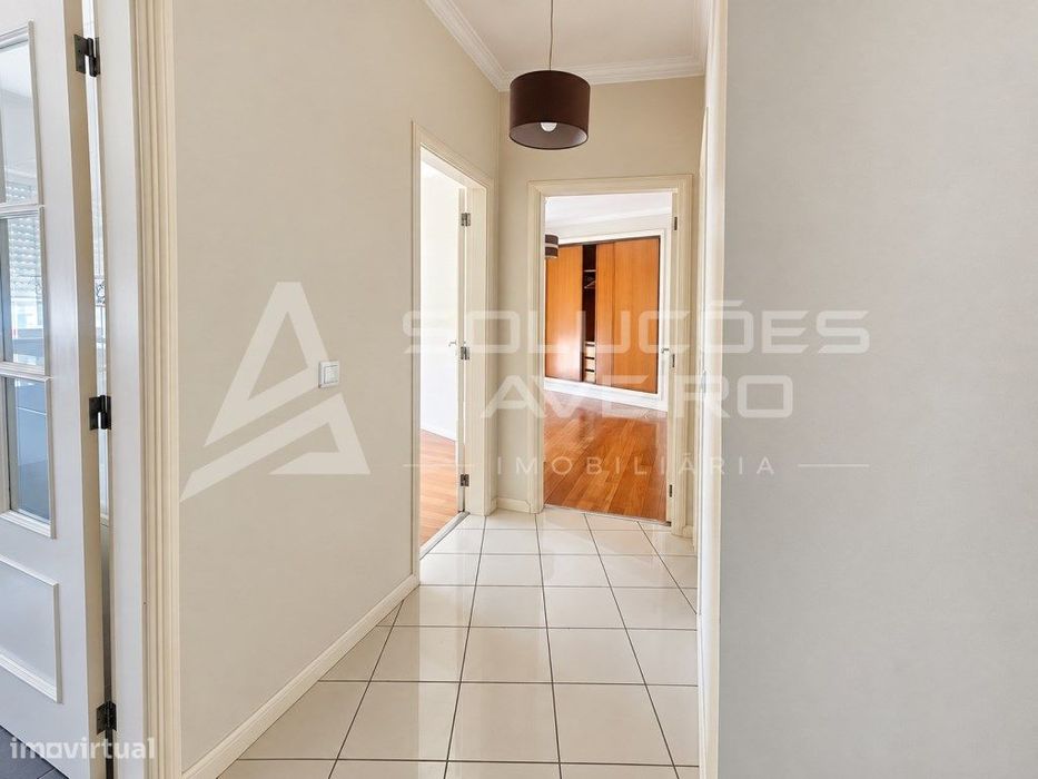 Apartamento T2+1 No Coração De Águeda | Garagem E Elevador