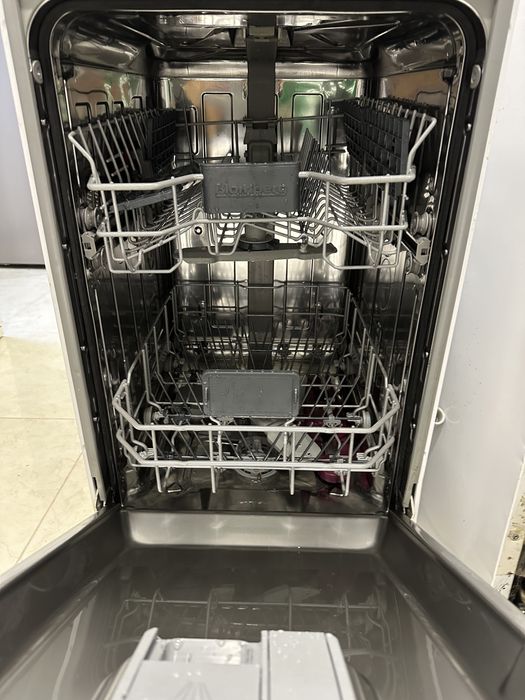 Blomberg посудомийка 2023 року 45 см