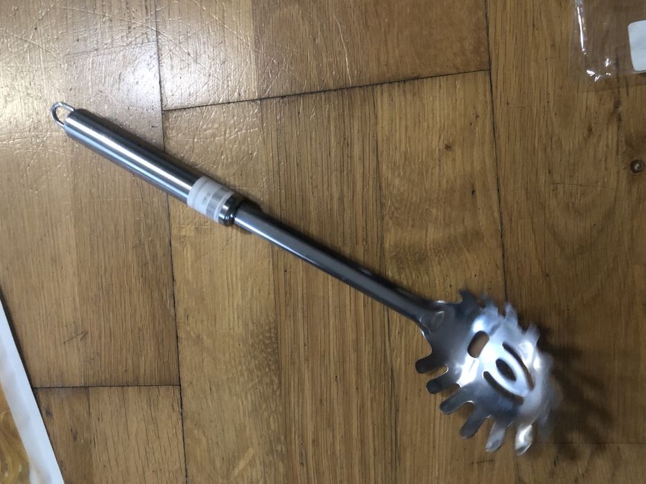 Łyżka do spaghetti kuchenna