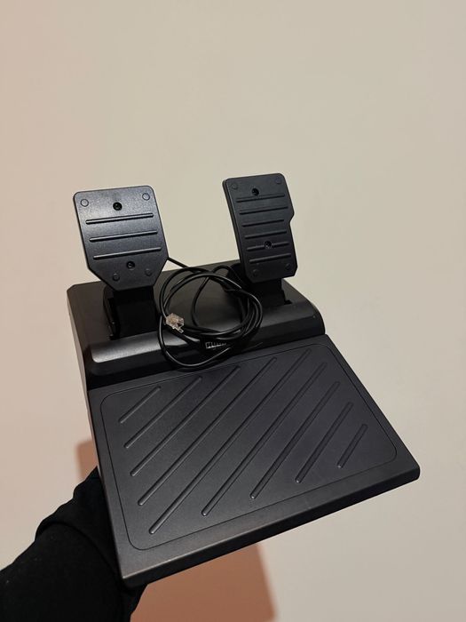 Volante + Pedais HORI Apex (PS5/PS4/PC - Preto)