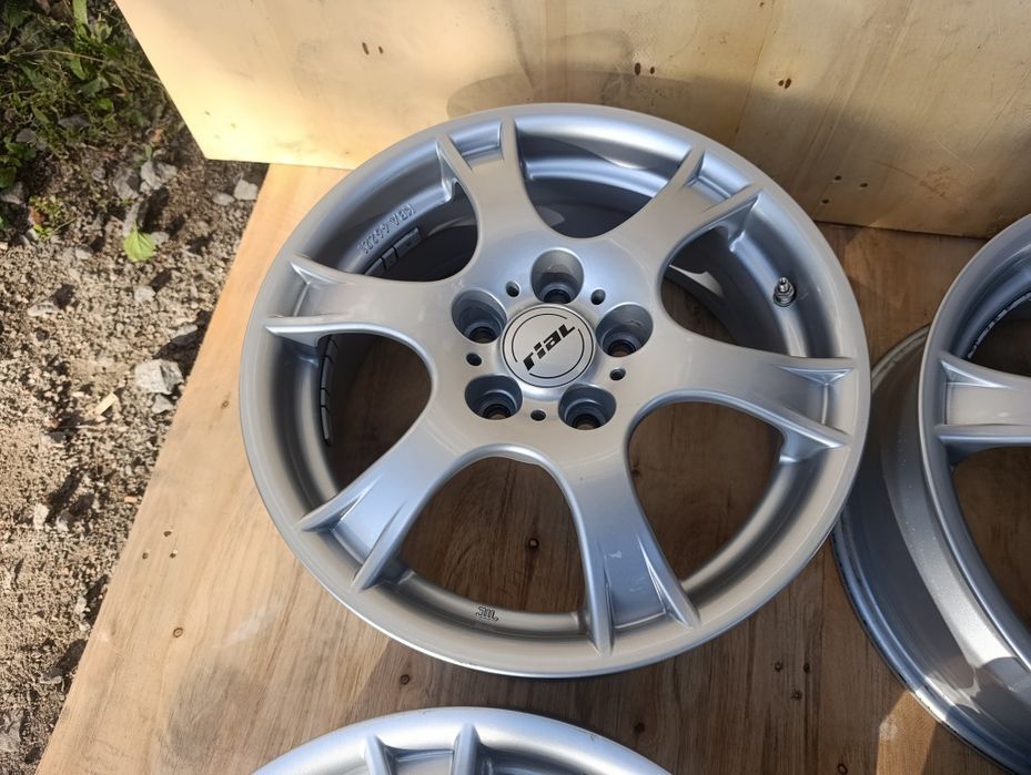 диски R16 5x114.3 et38 Rial