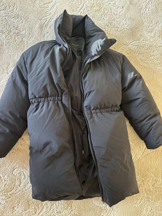 Пуховик чорний Massimo Dutti
