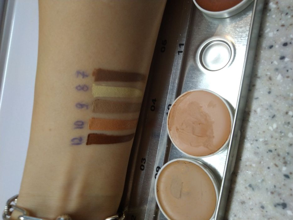 Коробочка металічна Stargazer + Кремовий камуфляж(коректор) в шайбі