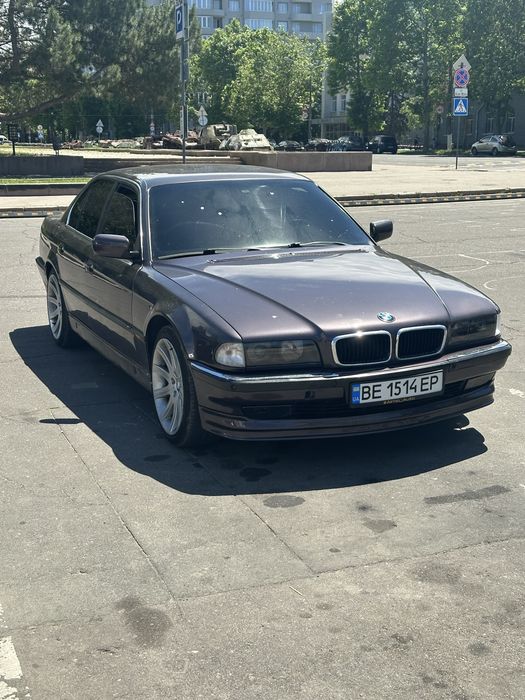 Bmw 7 E38 3.0I gas/benzin