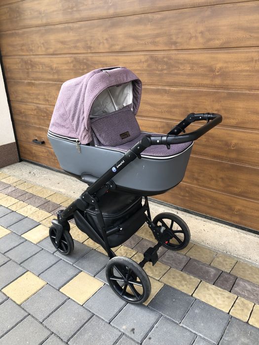 Дитячий візочок  PEPPY 3 в 1