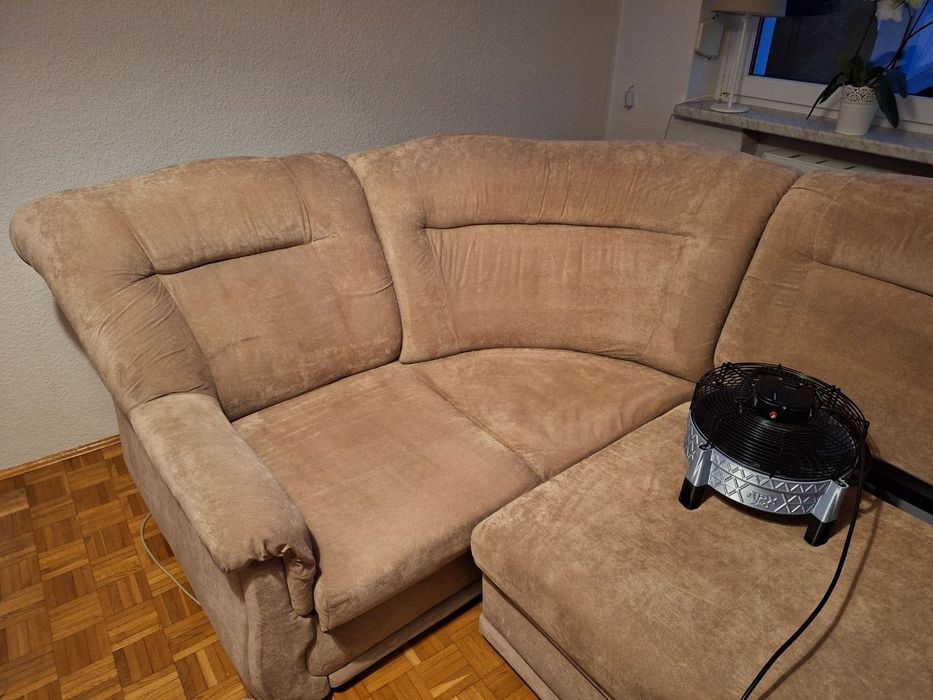 Pranie tapicerki, narożnika, dywanów