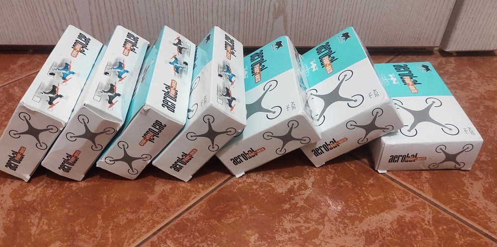 Міні дрон, чітке керування як в дорогих дронів, навіть кувиркається