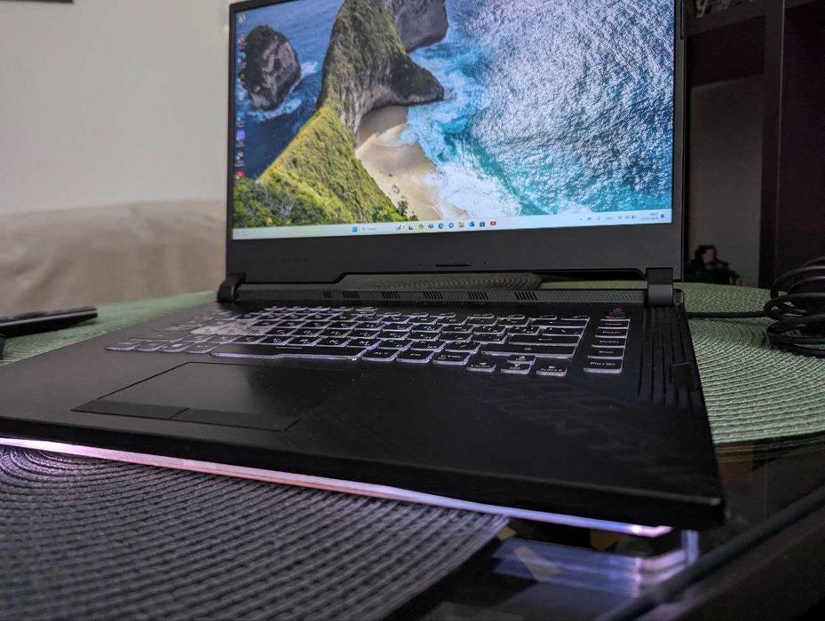 Asus ROG Strix G15