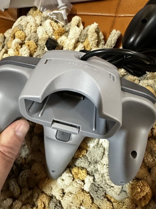 2 ігрові контроллери Nintendo 64 usb