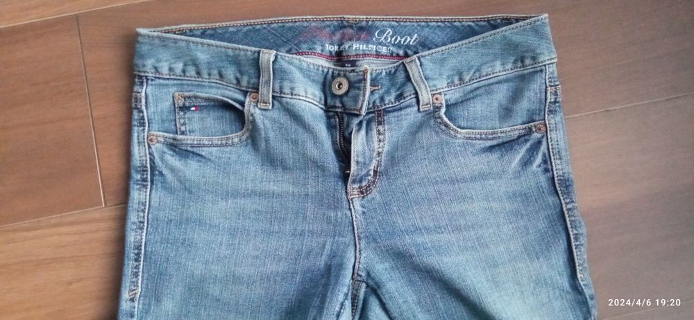 Dżinsy Tommy Hilfiger rozmiar S